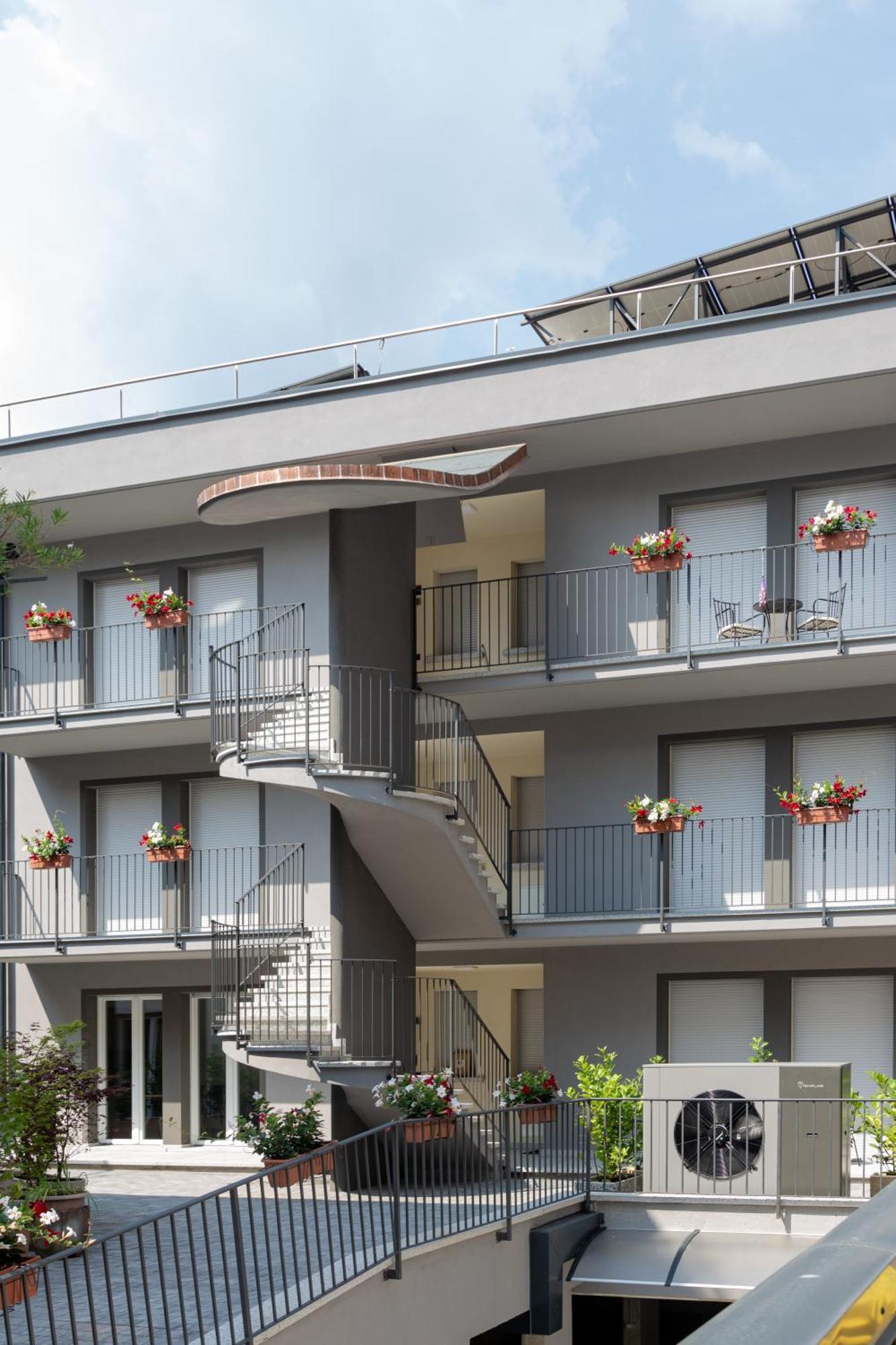Hotel Residenza Elsa Domodossola Exterior foto