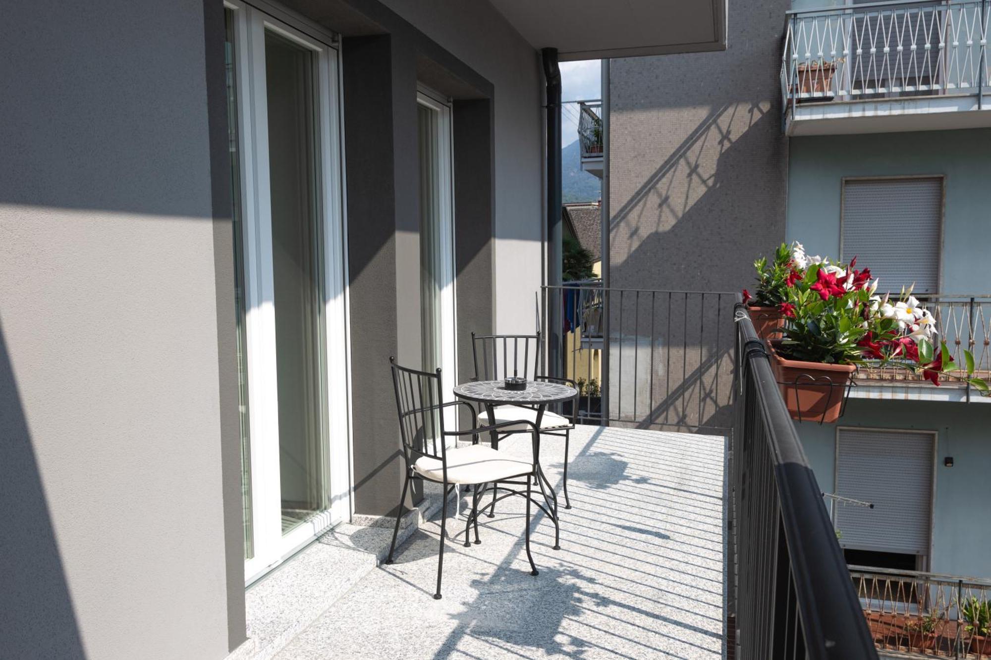 Hotel Residenza Elsa Domodossola Exterior foto
